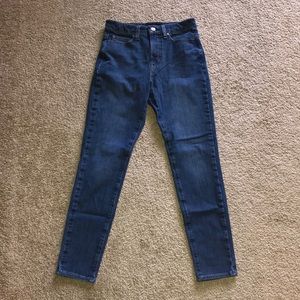 Uniqlo Women’s Jeans Skinny Fit High Rise